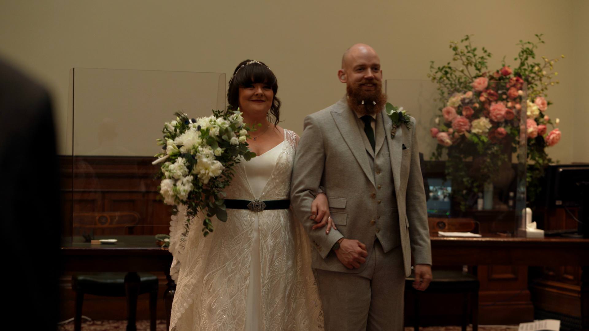 newlywed couple at St Georges Hall Liverpool