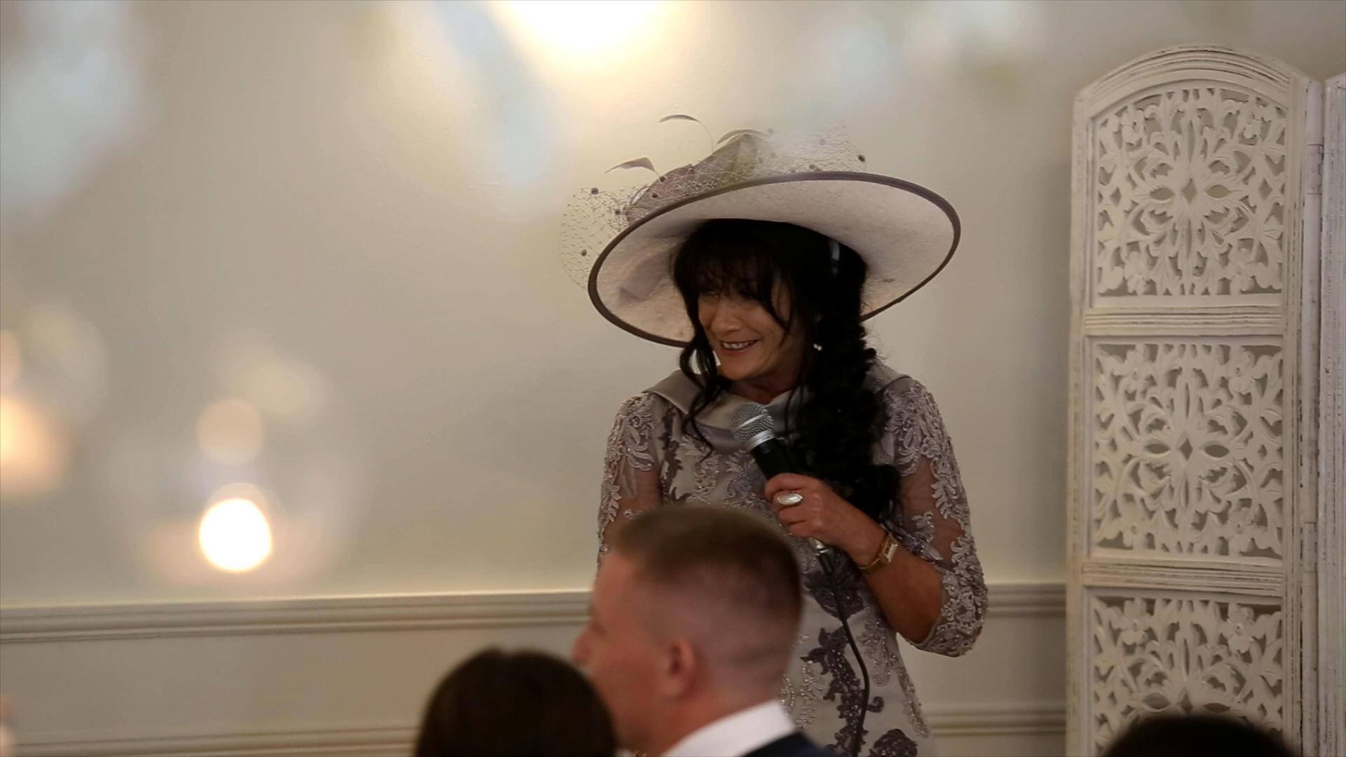 mother of the bride speech at Iscoyd Park Wrexham