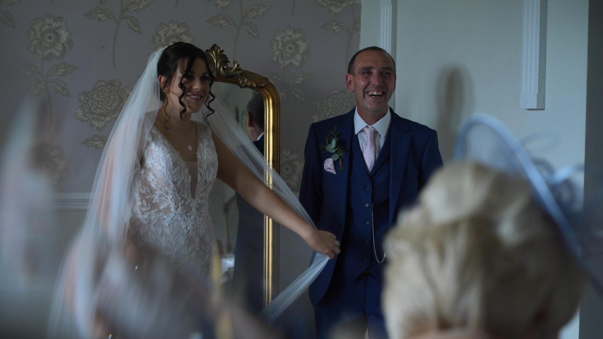 bride waits with her dad at Ashfield House wigan