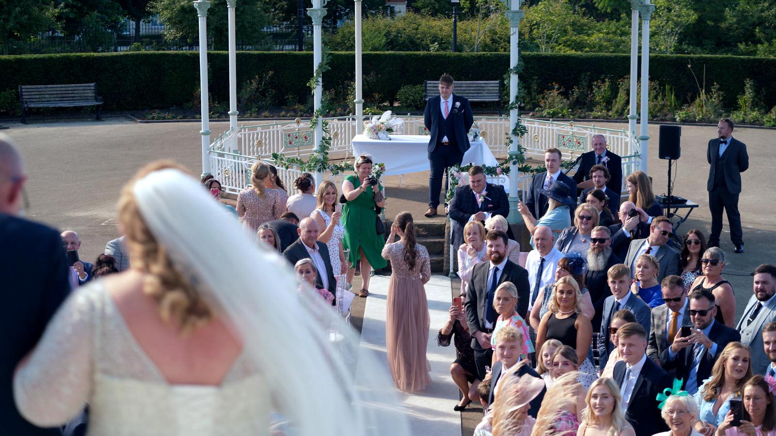 bride walking down the steps at The Isla Gladstone
