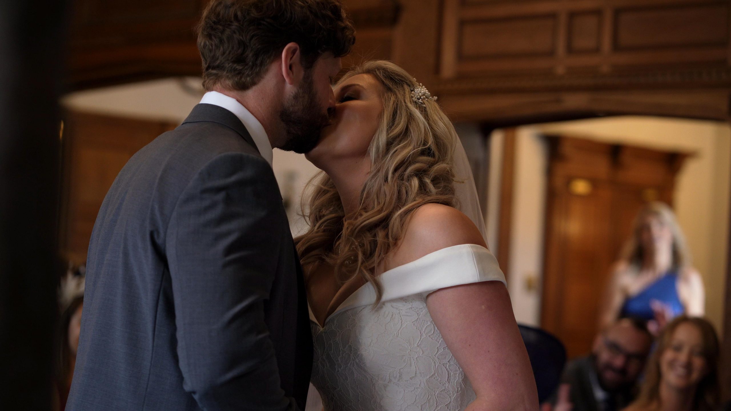 couple kiss during inglewood manor ceremony
