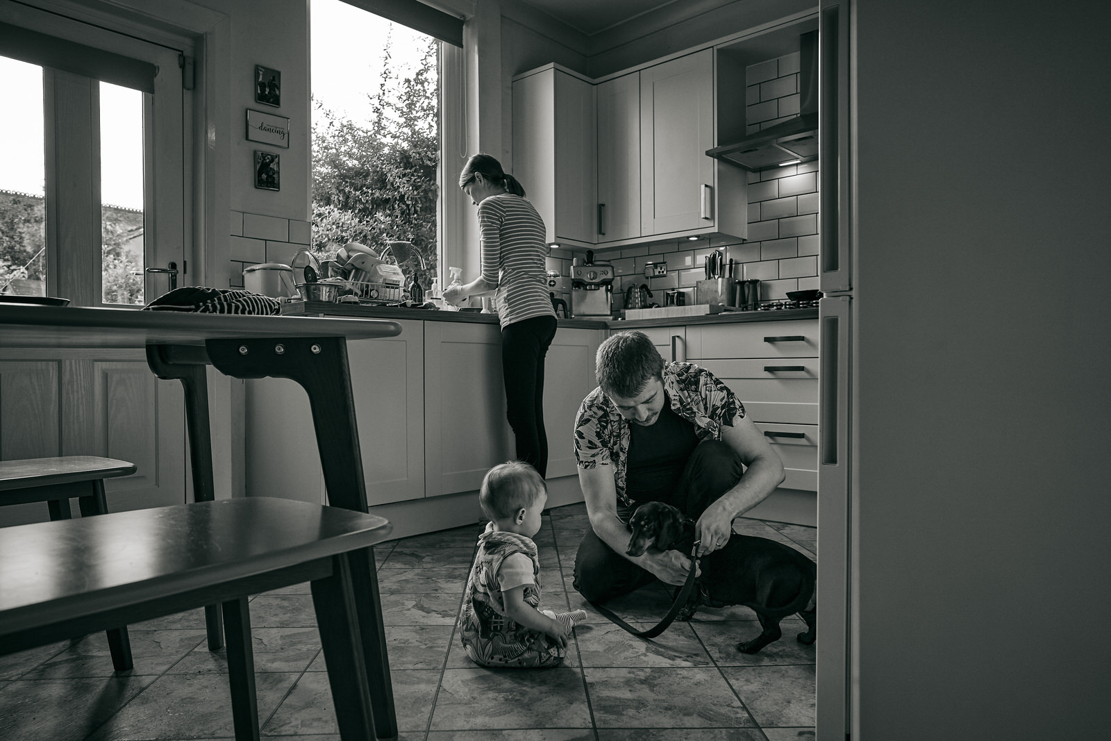 family life in their kitchen natural photography