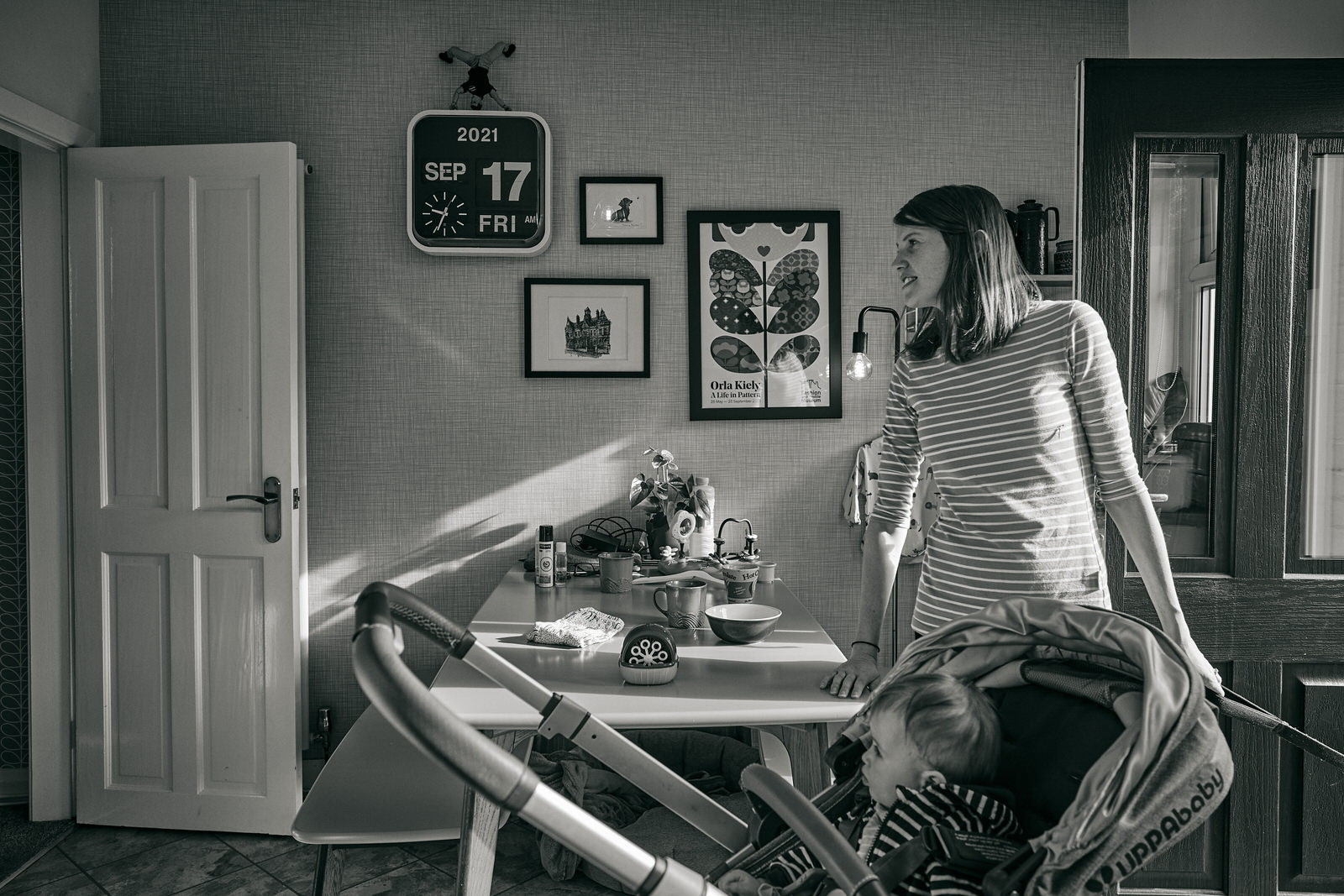 mum waits patiently for dad to pack for the park