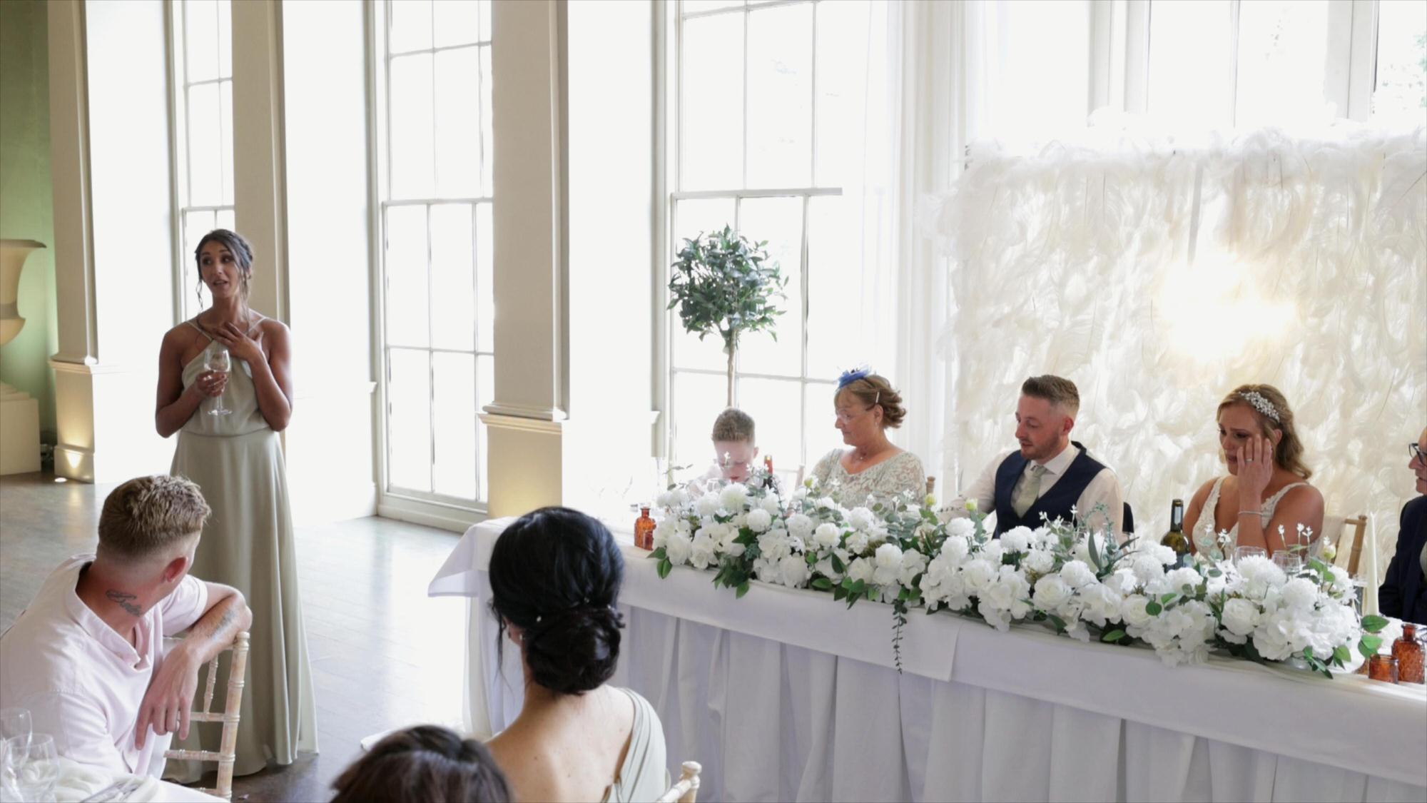 a maid of honour does a wedding speech